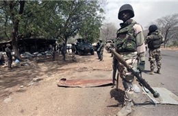 Quân đội Nigeria giải cứu thêm hàng trăm phụ nữ, trẻ em từ tay Boko Haram